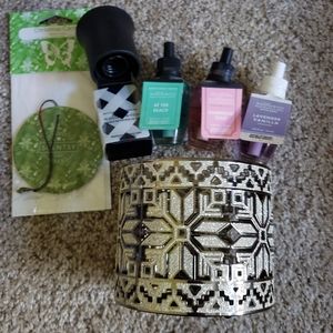 Assorted bath and body works items